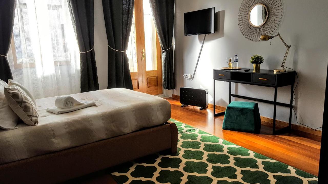 Cool Guesthouse OOporto Esterno foto